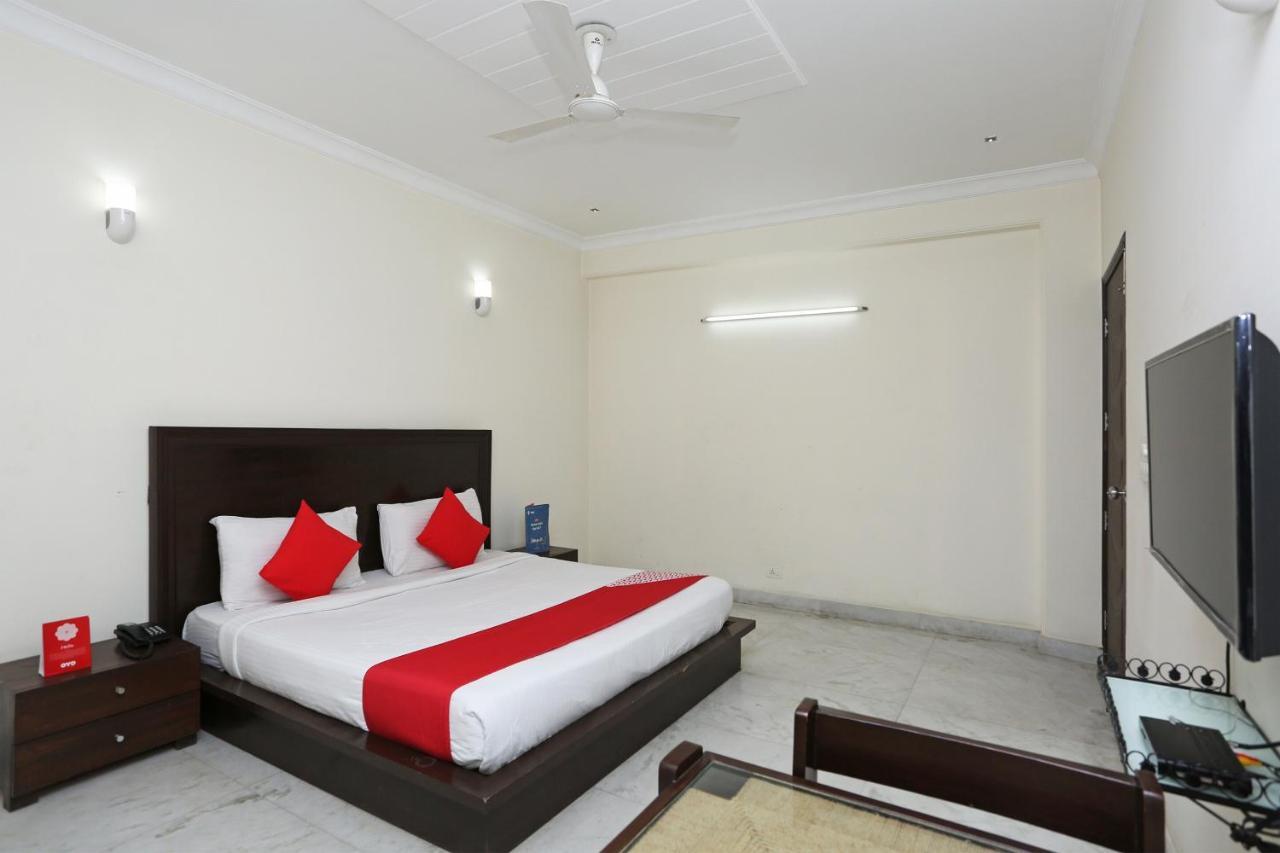 Oyo Hotel Inn Way Sonipat Zewnętrze zdjęcie