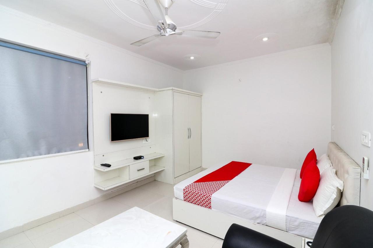 Oyo Hotel Inn Way Sonipat Zewnętrze zdjęcie